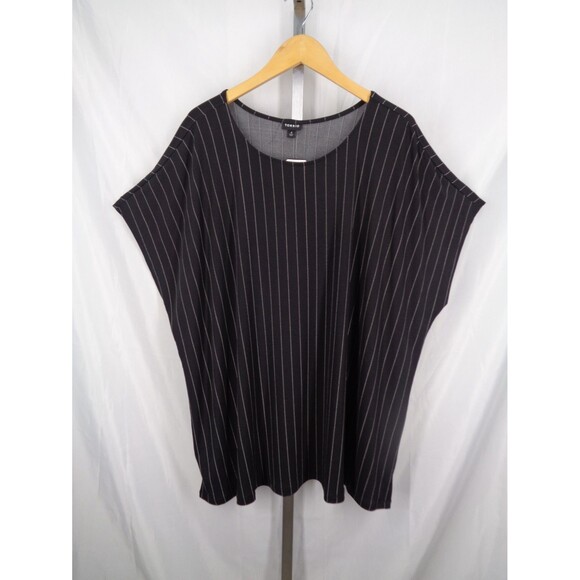 Torrid Black Stripe Studio Knit Dolman Sleeve Top Plus Size 4 (26) 4X New - Picture 1 of 8